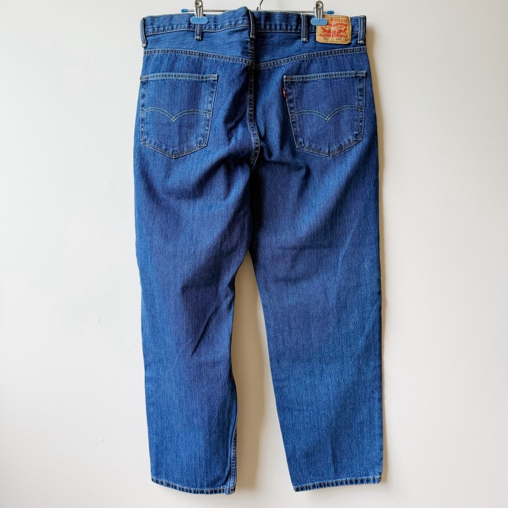 Levi's 550 Men's Dark Blue Relaxed Jeans - Picture 2 of 5